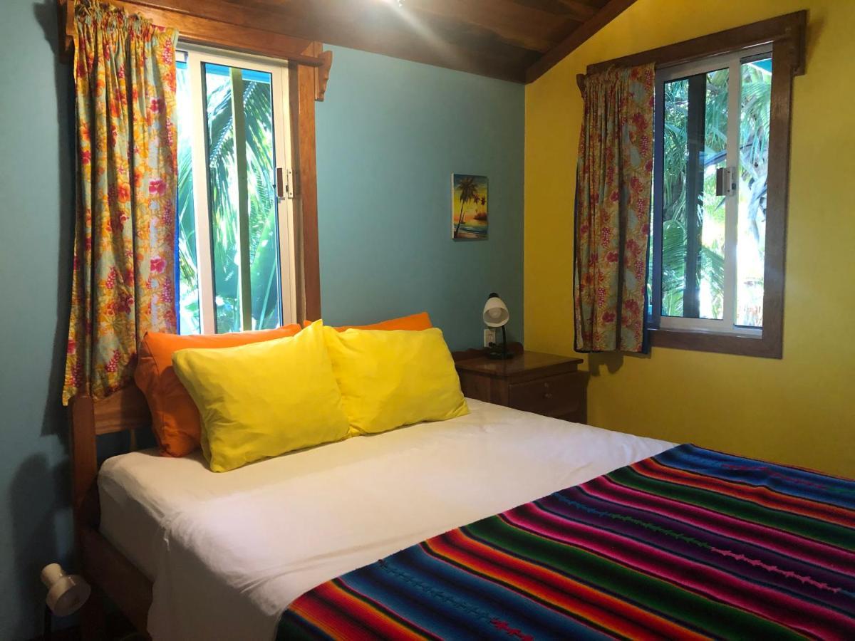 Colinda Cabanas Hotel Caye Caulker Ngoại thất bức ảnh