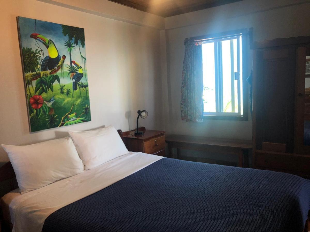 Colinda Cabanas Hotel Caye Caulker Ngoại thất bức ảnh