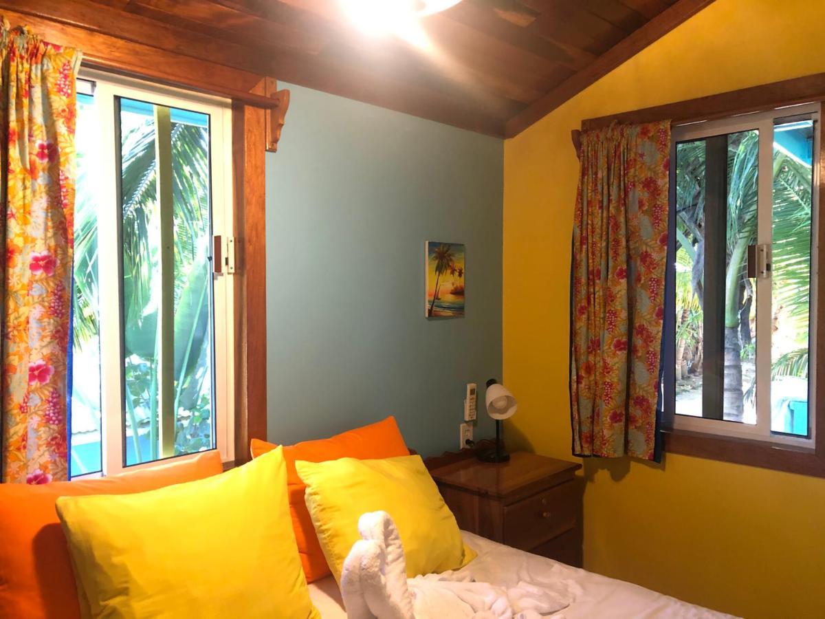 Colinda Cabanas Hotel Caye Caulker Ngoại thất bức ảnh